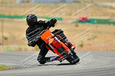 media/May-16-2025-2WTD (Fri) [[87c82739e1]]/B Group/Session 3 (Turn 4)/
